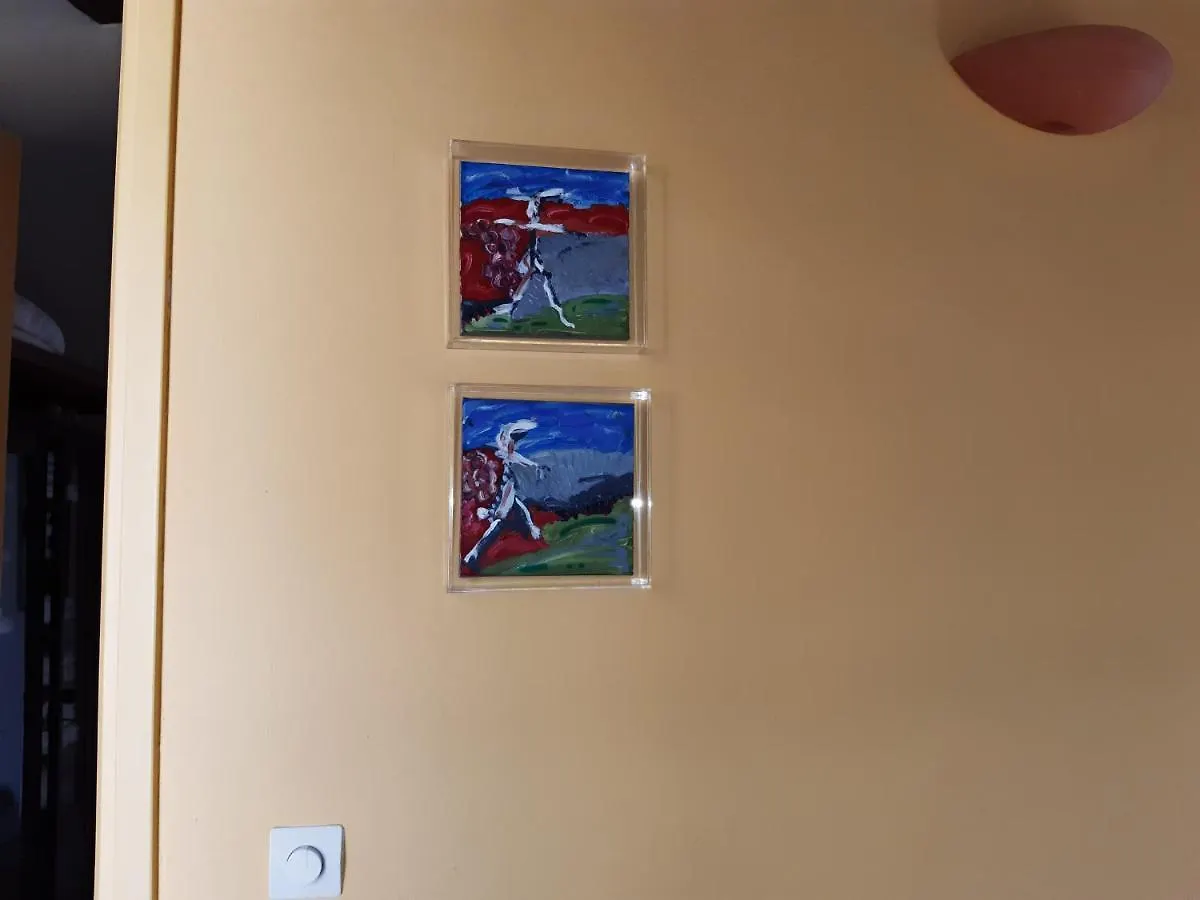 Holiday home Red Art Maisonette Kardhakata